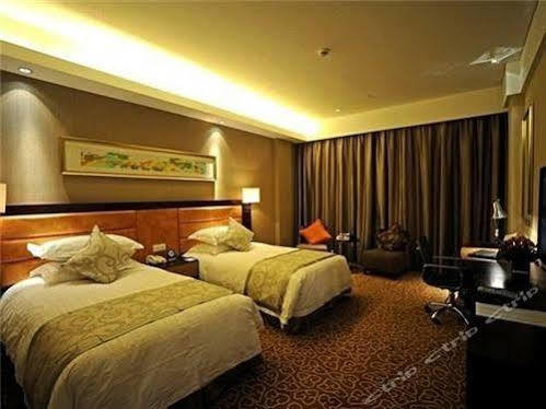 Juegangzhen Landison Hotel Nantong מראה חיצוני תמונה